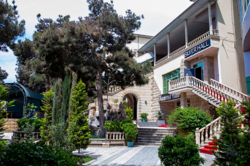 Gilavar Şadlıq Sarayı